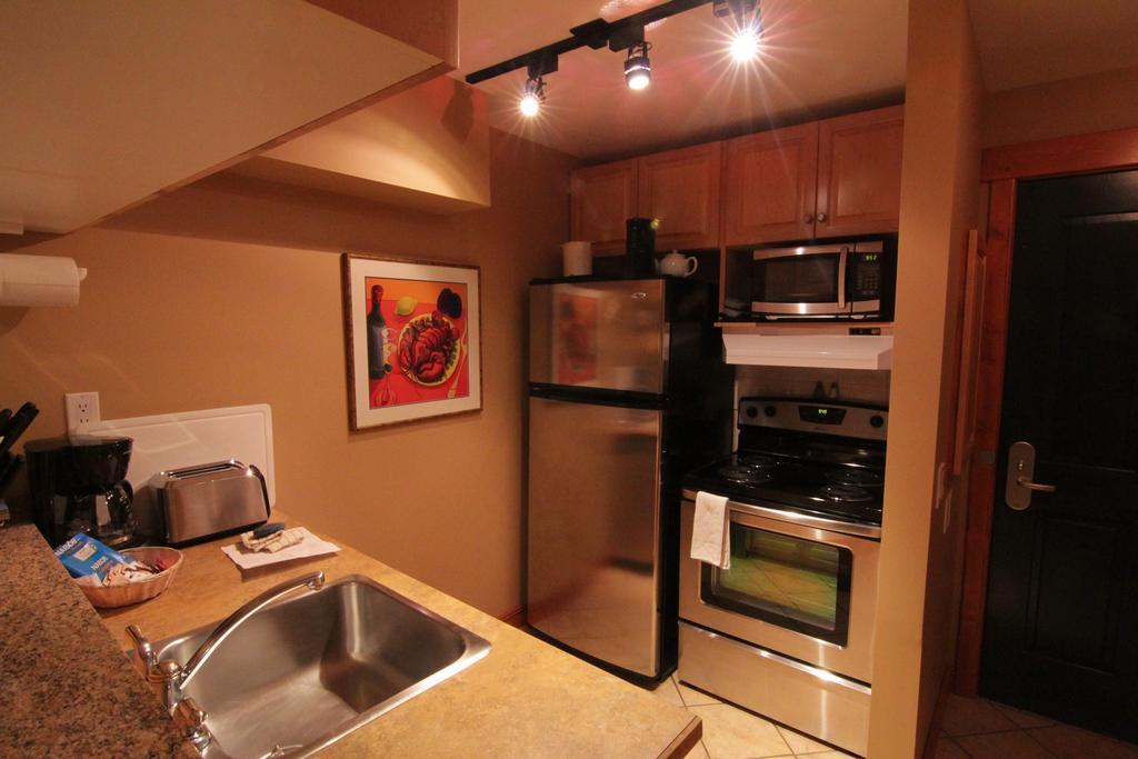 Lizard Creek Resort 4*
