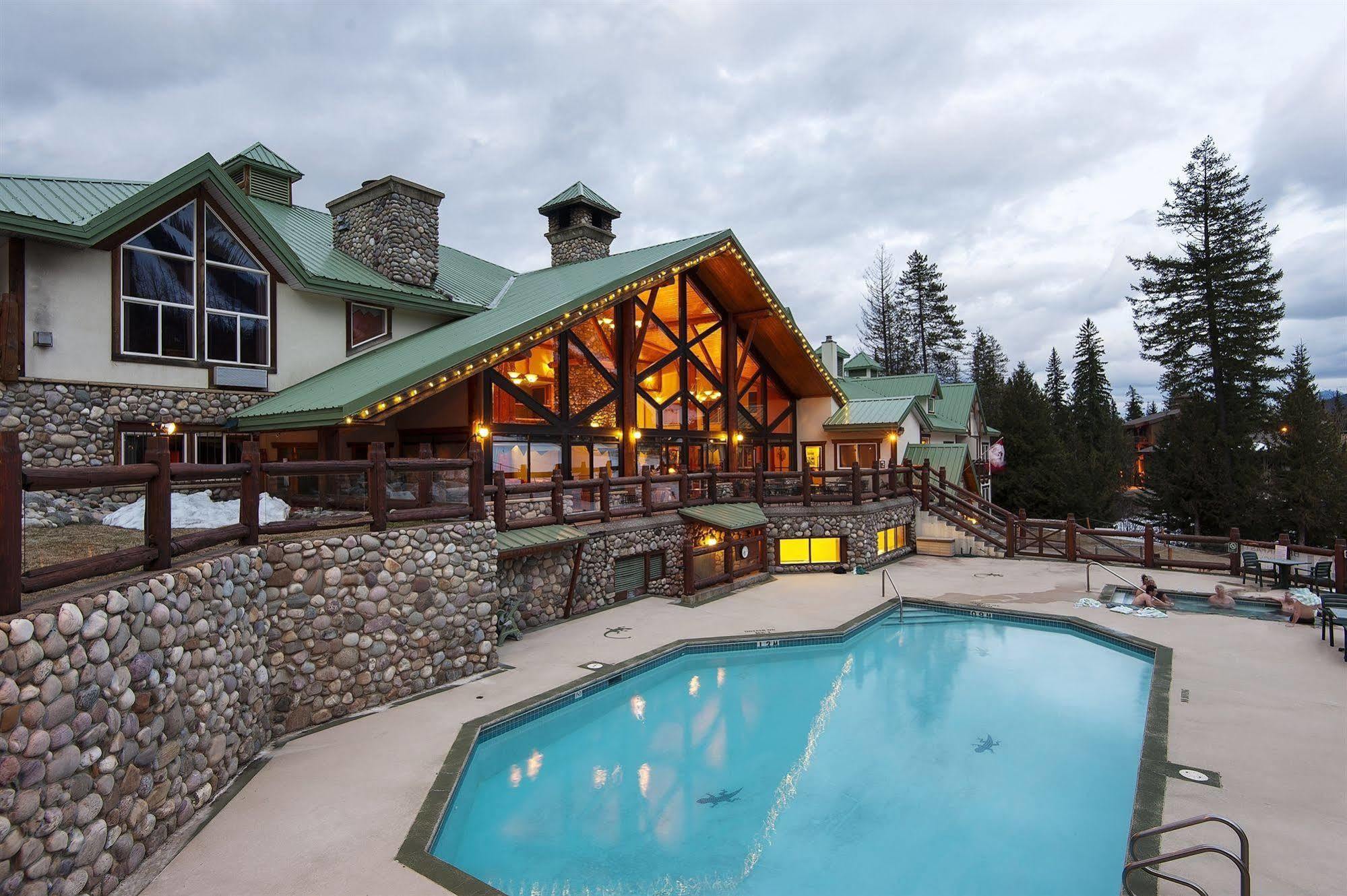 Lizard Creek Resort